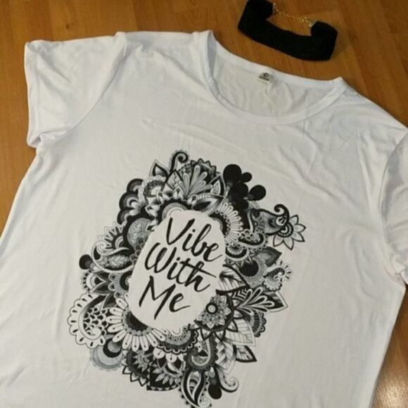 Women's size large t shirt "Vibe with me"logo t white top - Picture 3 of 5